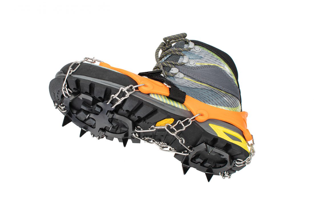 trail running snow spikes